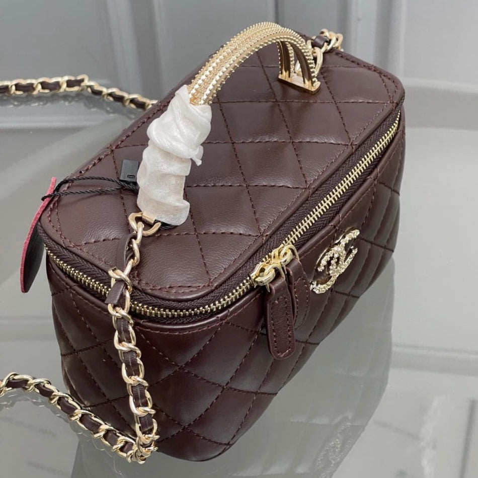 Garacad Beach Resort Purse