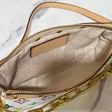 La Moutte Beach Resort Purse