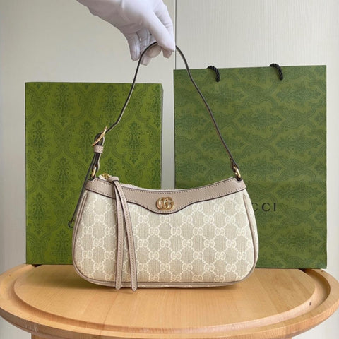 Playa Las Canas Resort Purse