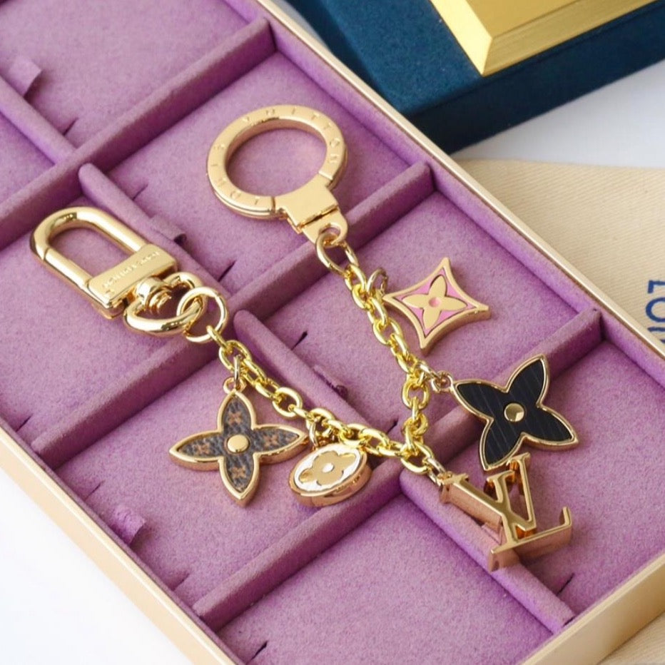 Al Mukalla Beach Resort Purse Charm