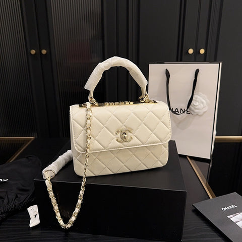 Honeymoon Beach Resort Purse