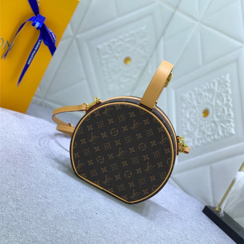 Kanthaya Beach Resort Purse