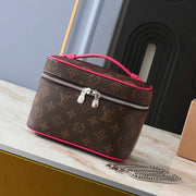 Isla Baru Resort Vanity Purse
