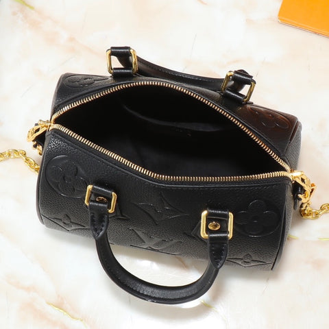 Playa las Conchillas Resort Purse