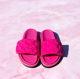 Playa Los Arcos Slides