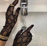 Caramel Cookie Gloves